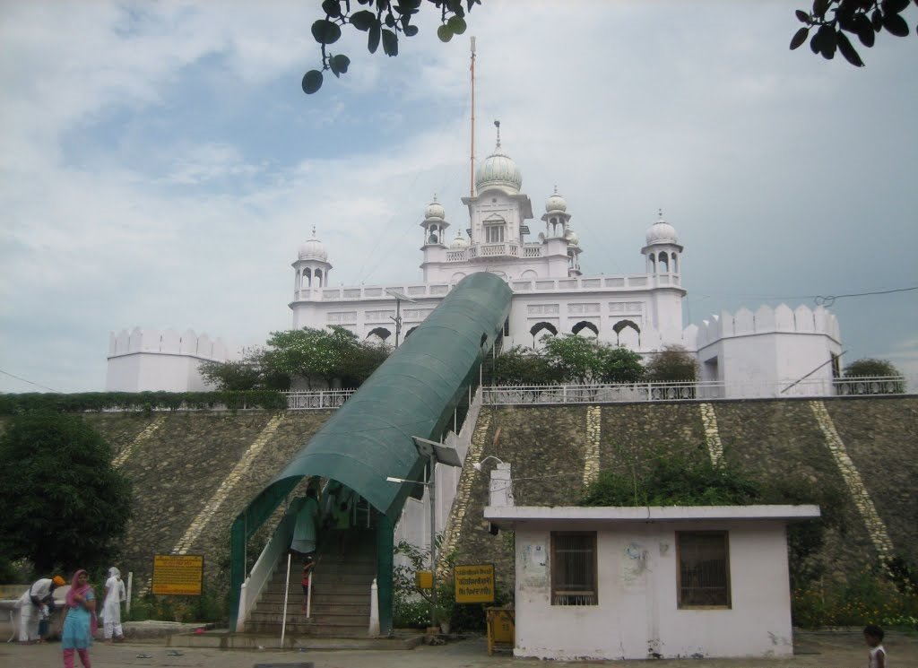 Gurdwara Parivar Vichora Sahib